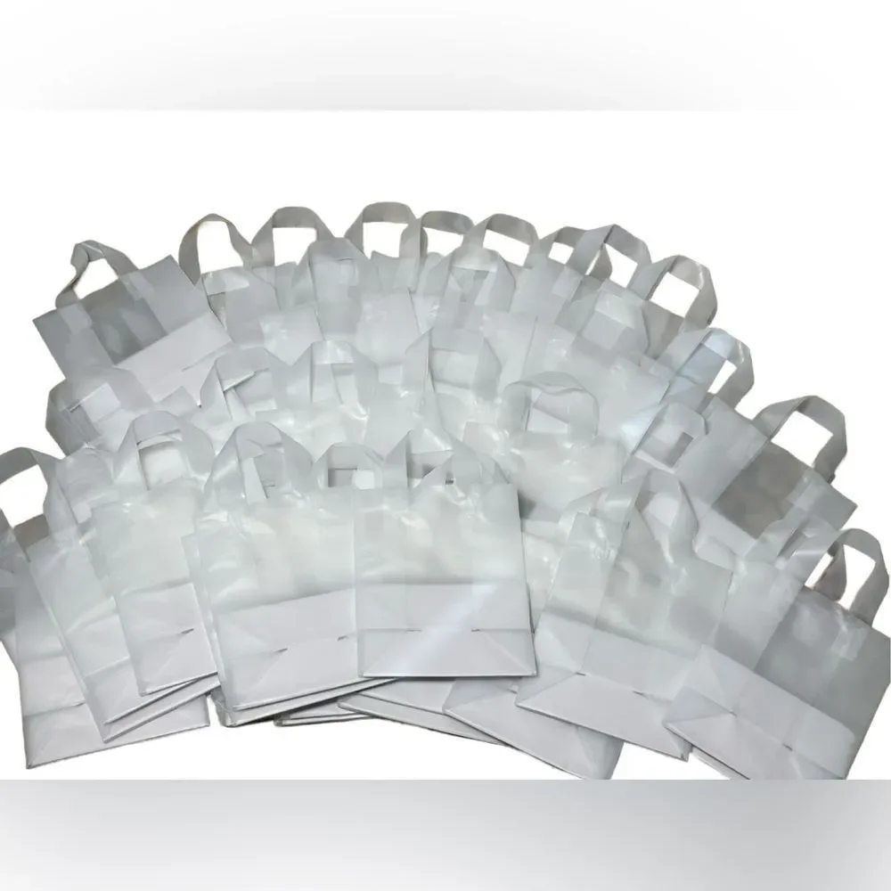 40 Opaque Party Bags/Gift Bags